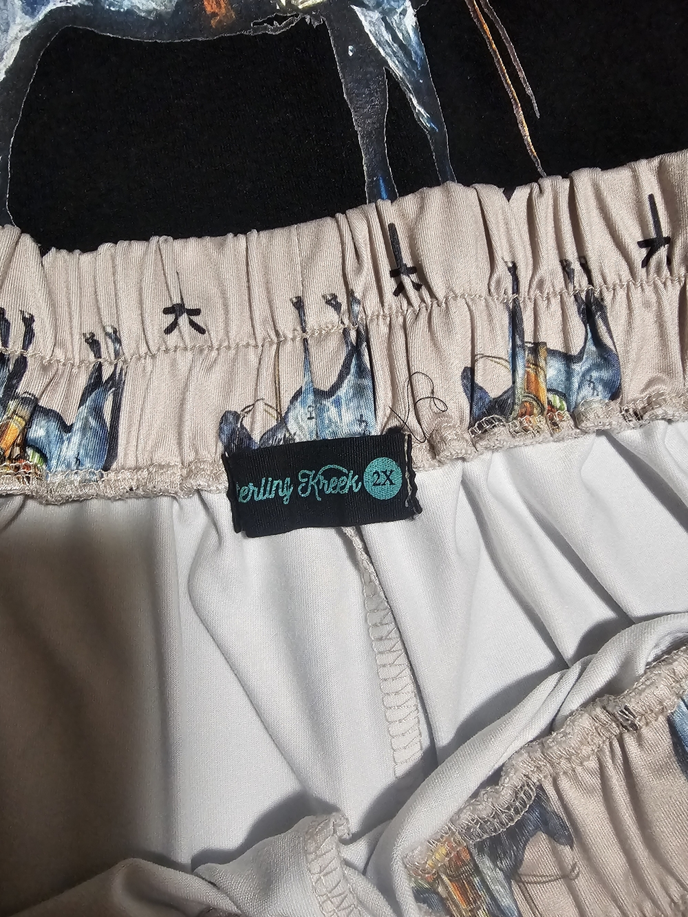 Sterling KreeK Beige Graphic Elastic Waist Women's Joggers 2x & sweatshirt 3x